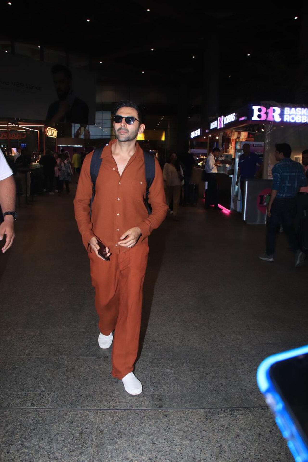 Kartik Aaryan returned from the Kashmir schedule of Chandu Champion